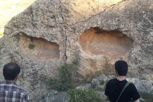 جوغن چشم در دفینه یابی