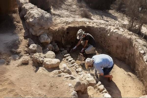 روش سنتی گنج یابی متکی بر اطلاعات